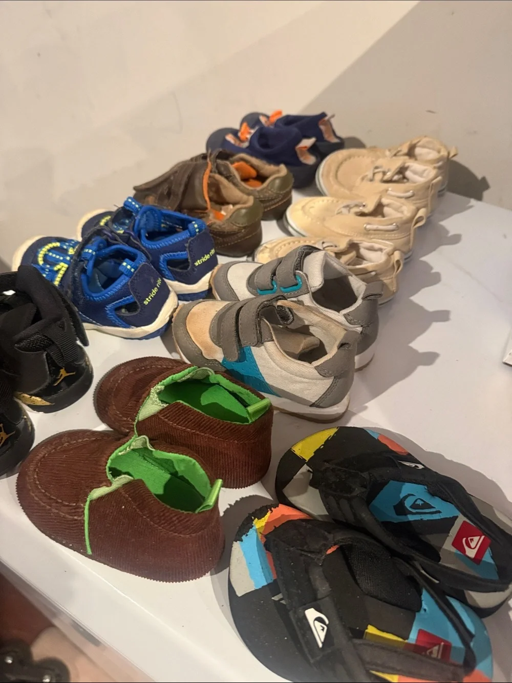 9 Pairs of Infant Boys Shoes Sz 4
